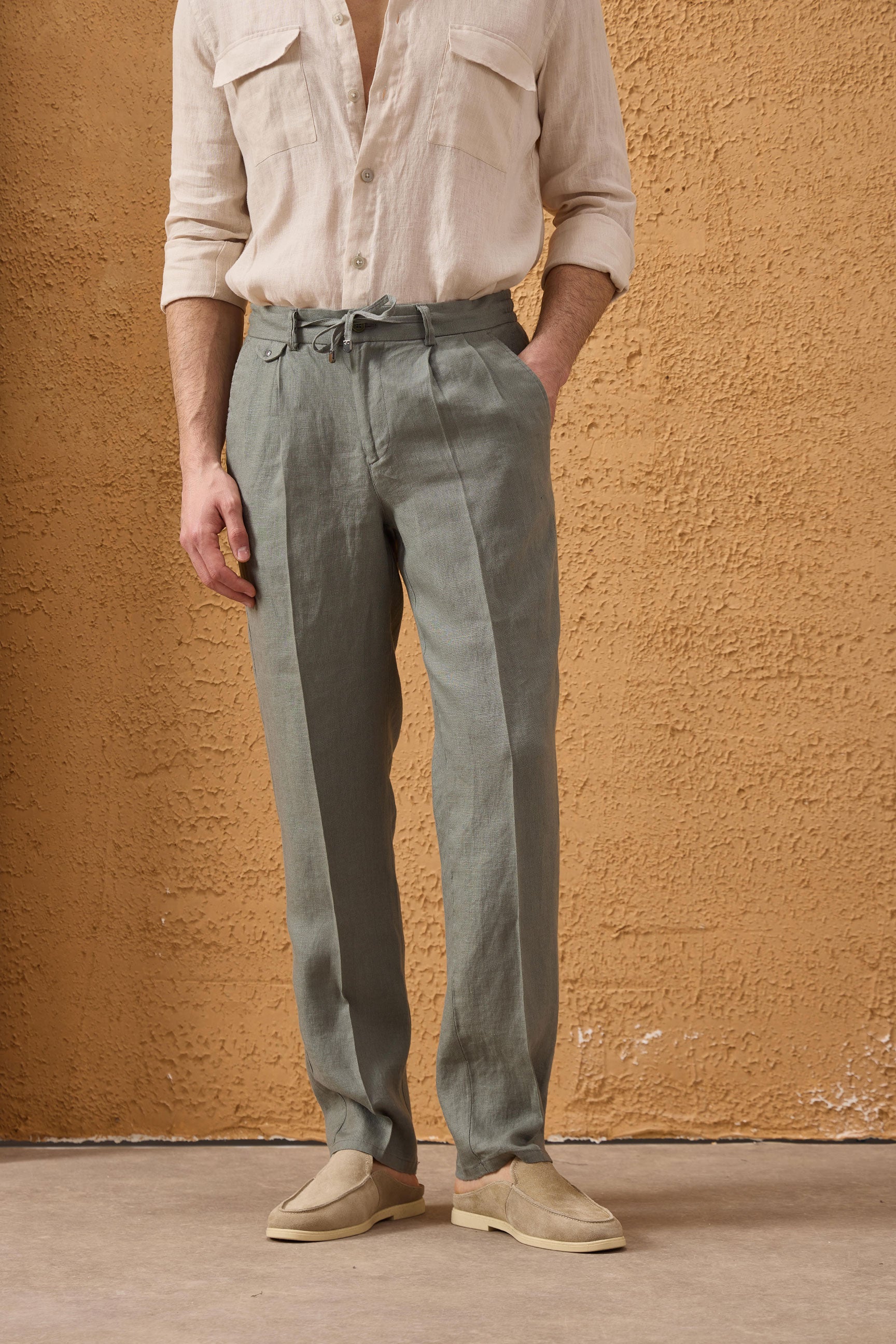 Men’s Sage Green 100% Linen Pleated Drawstring Trousers Relaxed Straight Fit