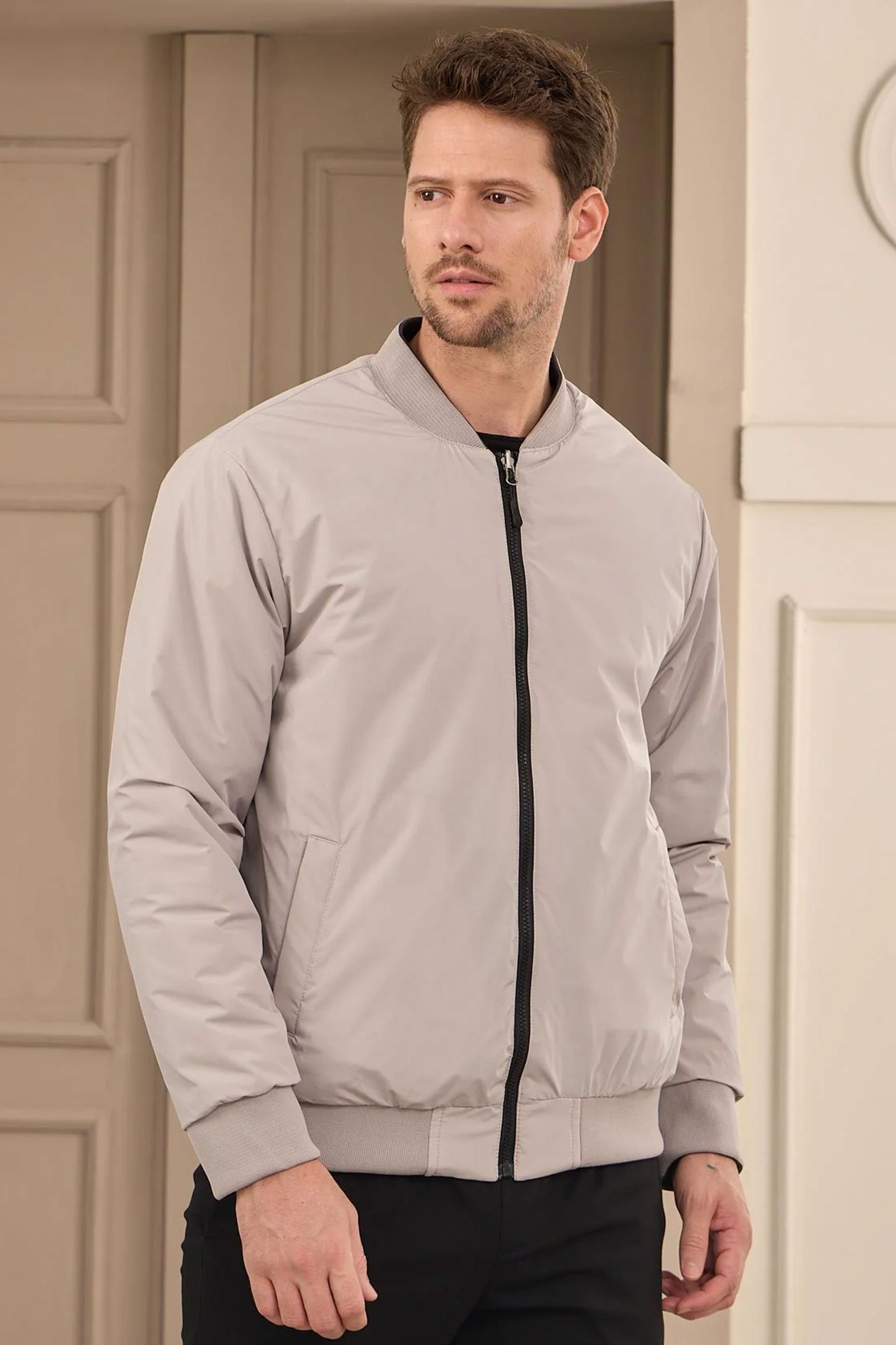 Men’s Black & Beige Reversible Bomber Lightweight Quilted 2-in-1 Jacket