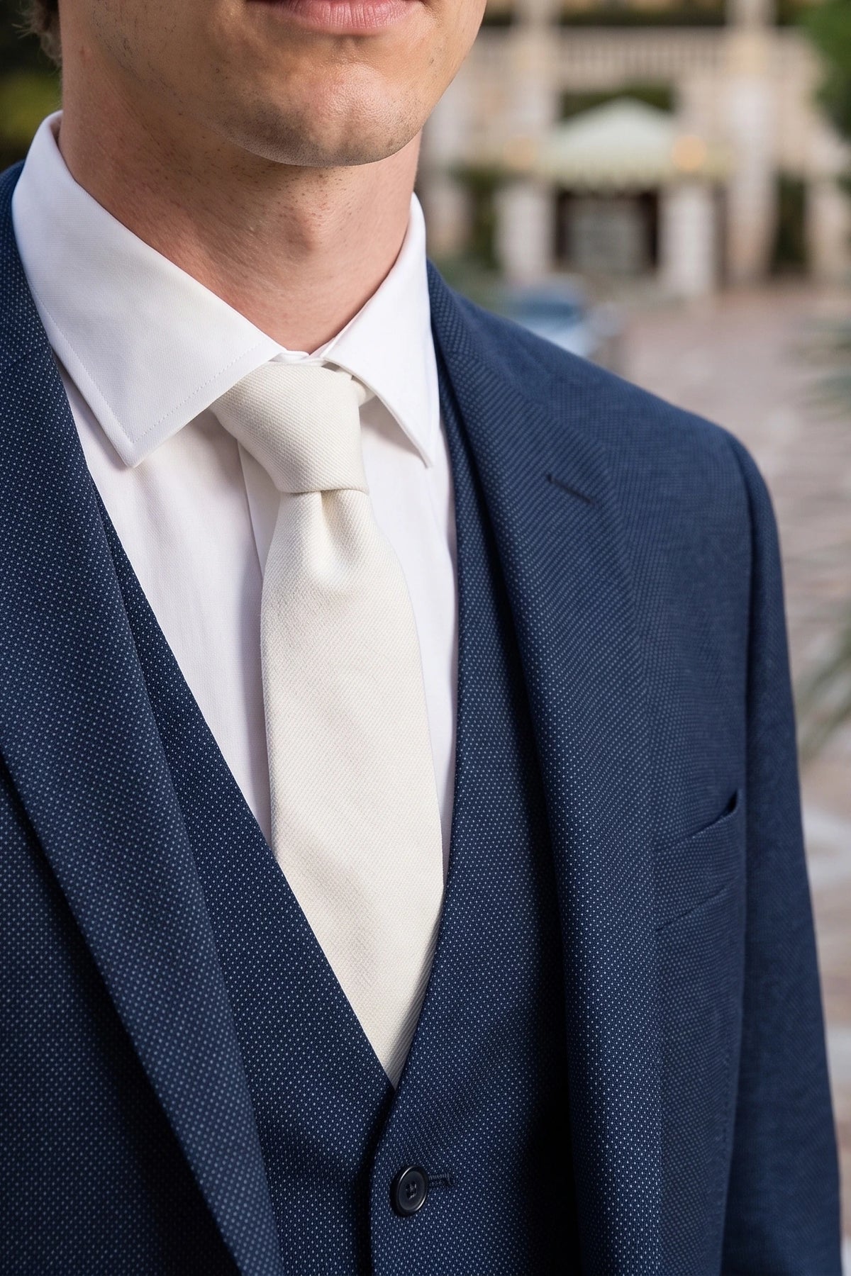 Men’s White Suede-Finish Tie