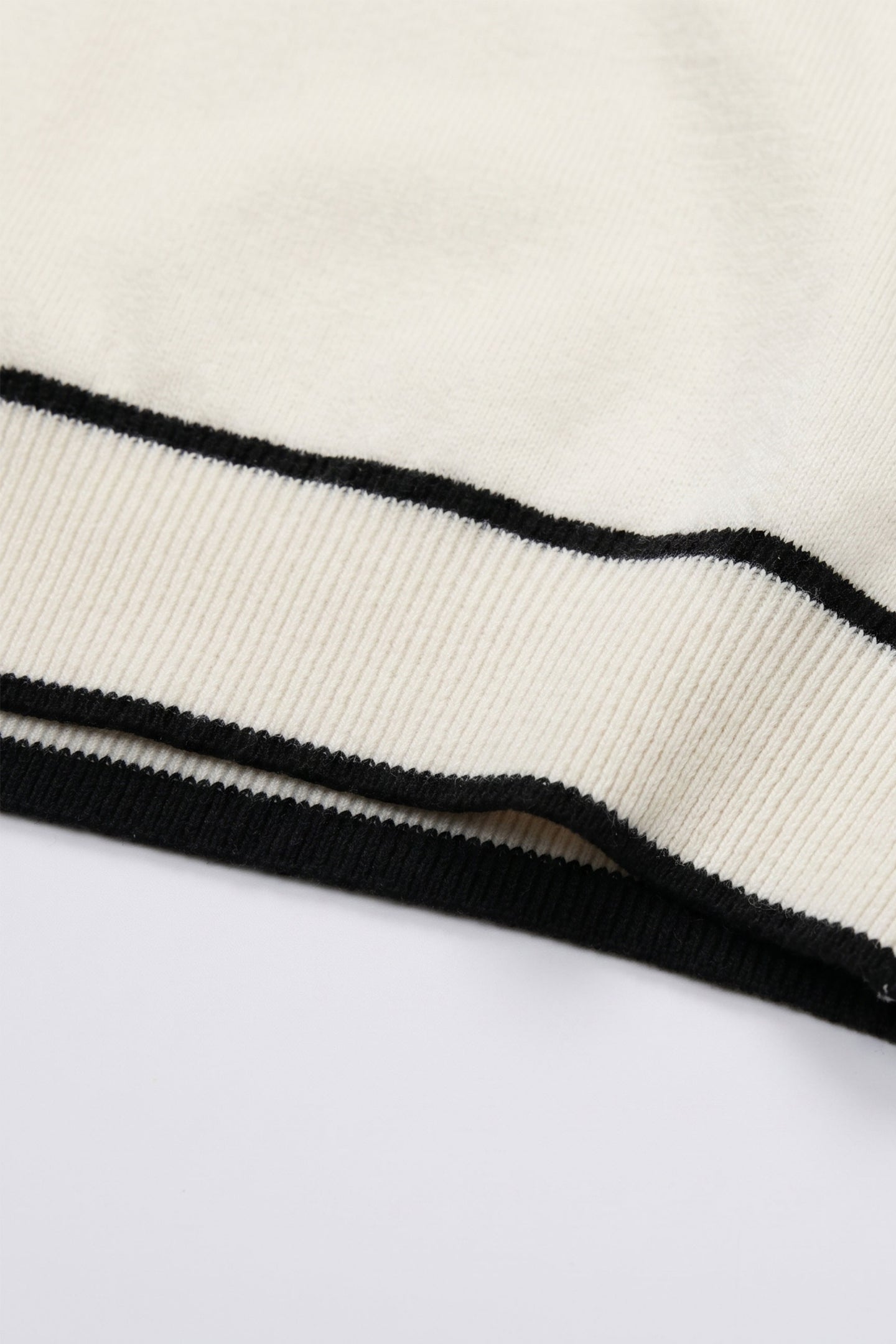 Men’s Off White Knitted T Shirt Regular Fit Contrast Trim Crew Neck Top