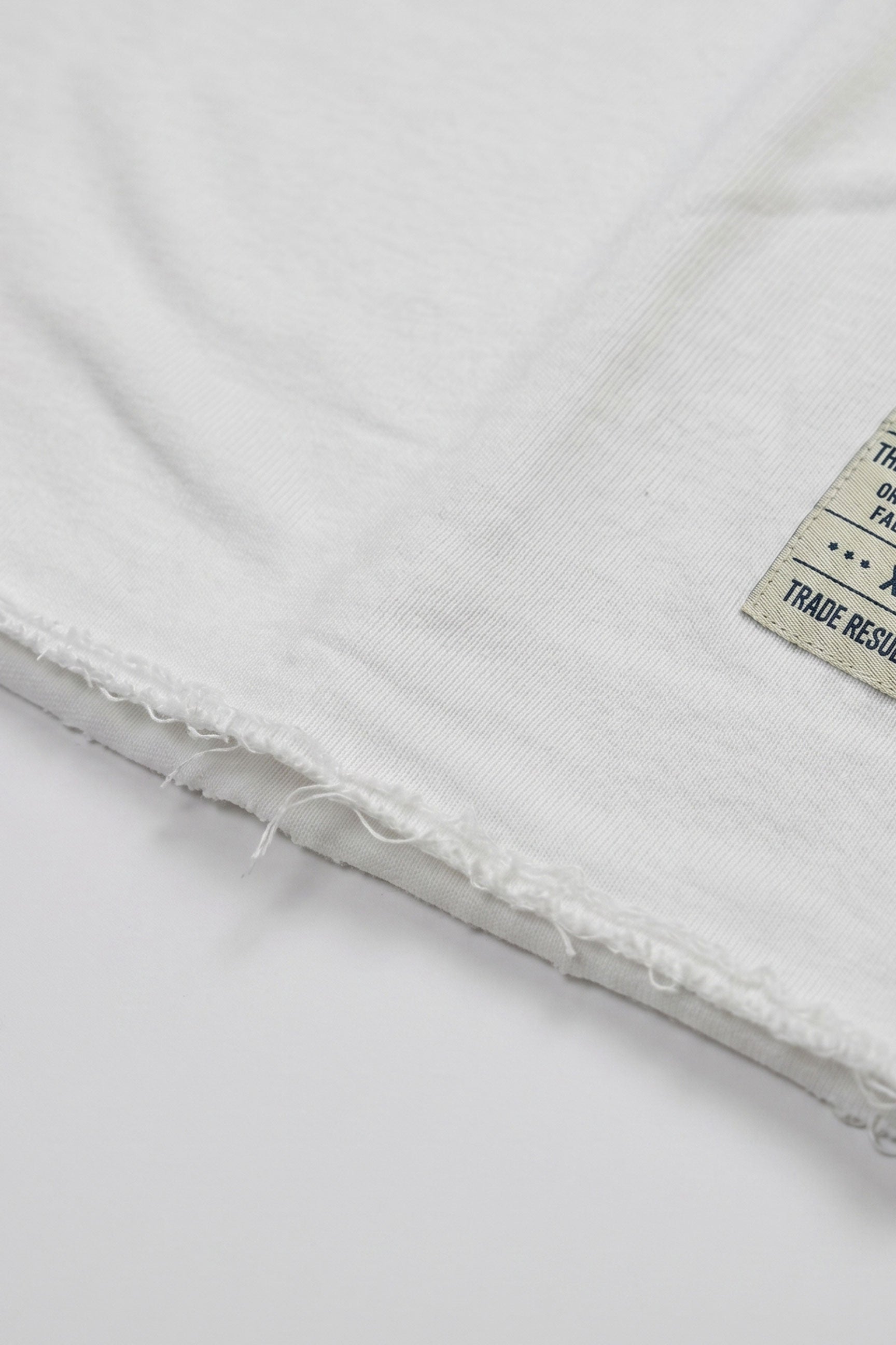 Men’s White Relaxed Fit Raw Edge T-Shirt Cotton Blend Crew Neck Top